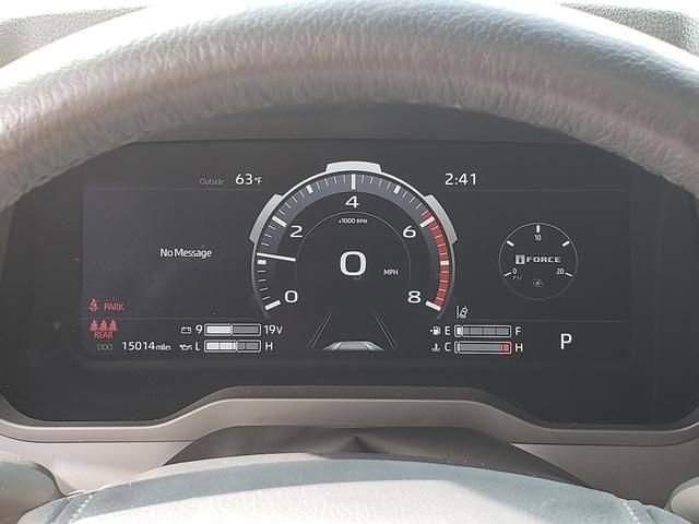 Used 2024 Toyota Tundra Limited image 19