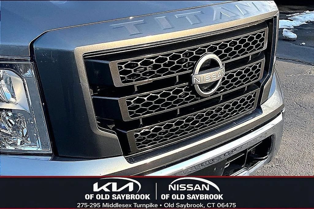 Used 2024 Nissan Titan SV w/ Accessory Utility Package AWD/4WD image 32