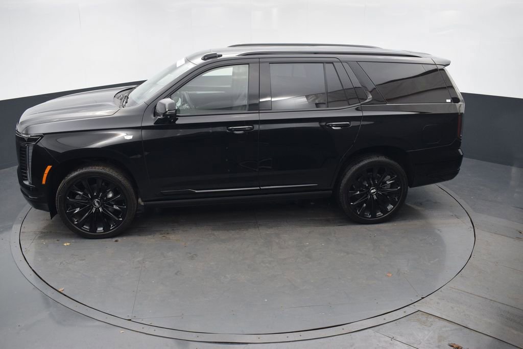 Certified 2026 Cadillac Escalade Platinum Sport w/ LPO, ONYX Package image 44