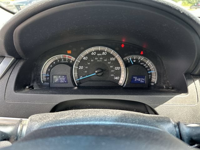 Used 2012 Toyota Camry SE w/ Leather Pkg FWD image 15