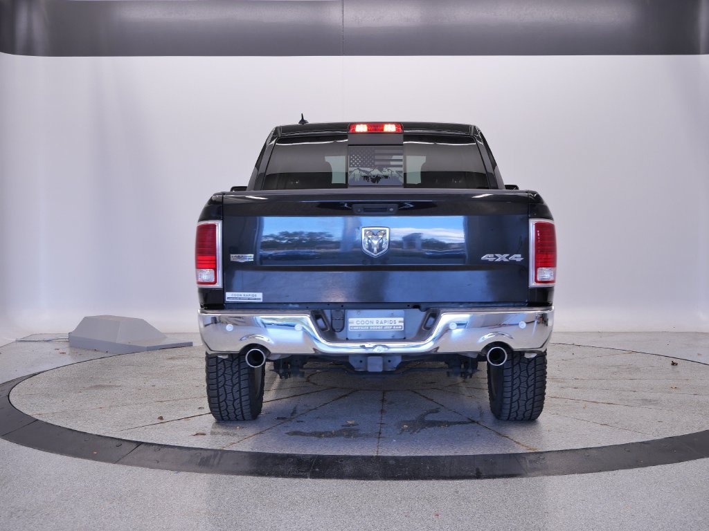 Used 2018 RAM 1500 Laramie w/ Convenience Group AWD/4WD image 4