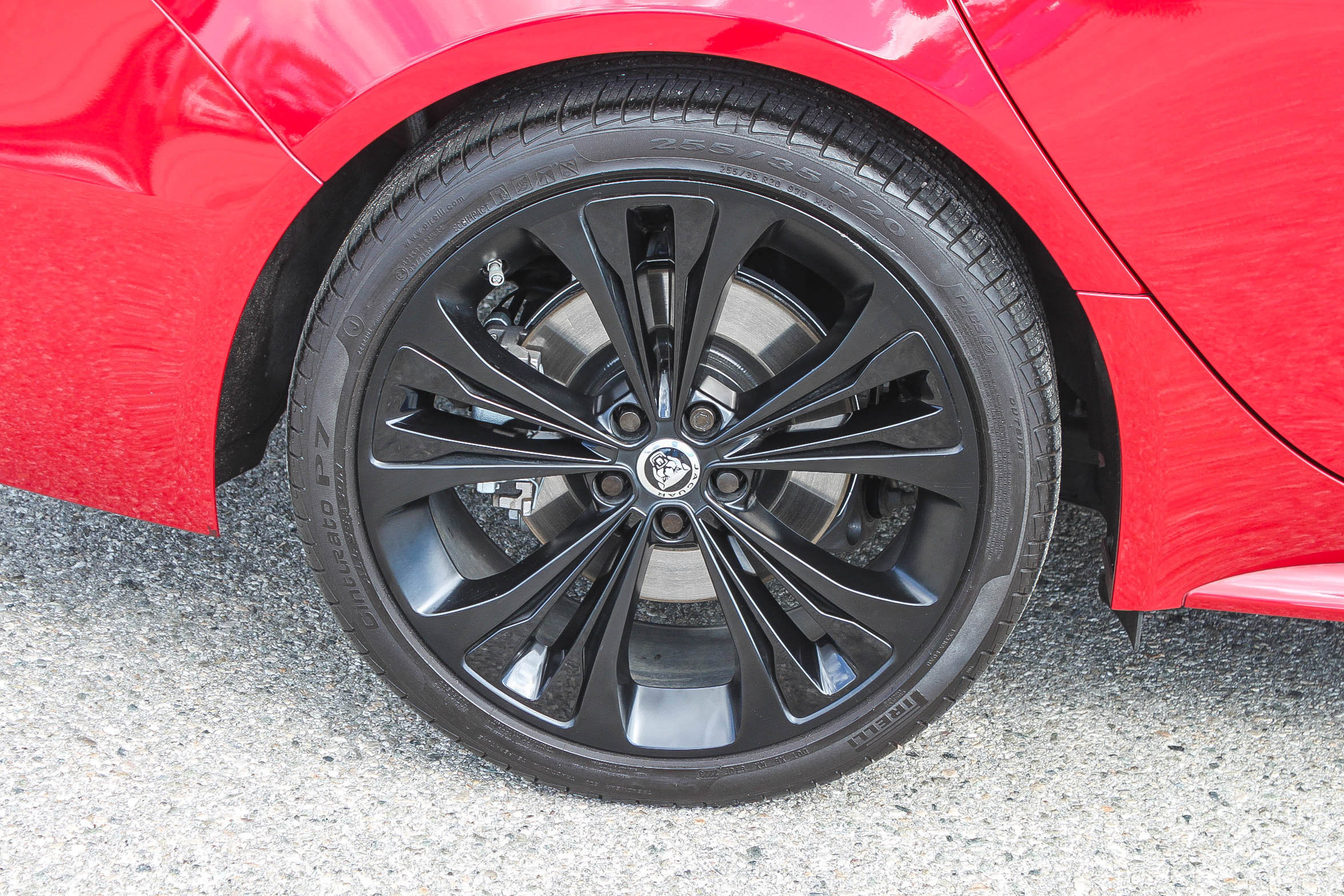 Used 2024 Jaguar XF R-Dynamic SE image 12