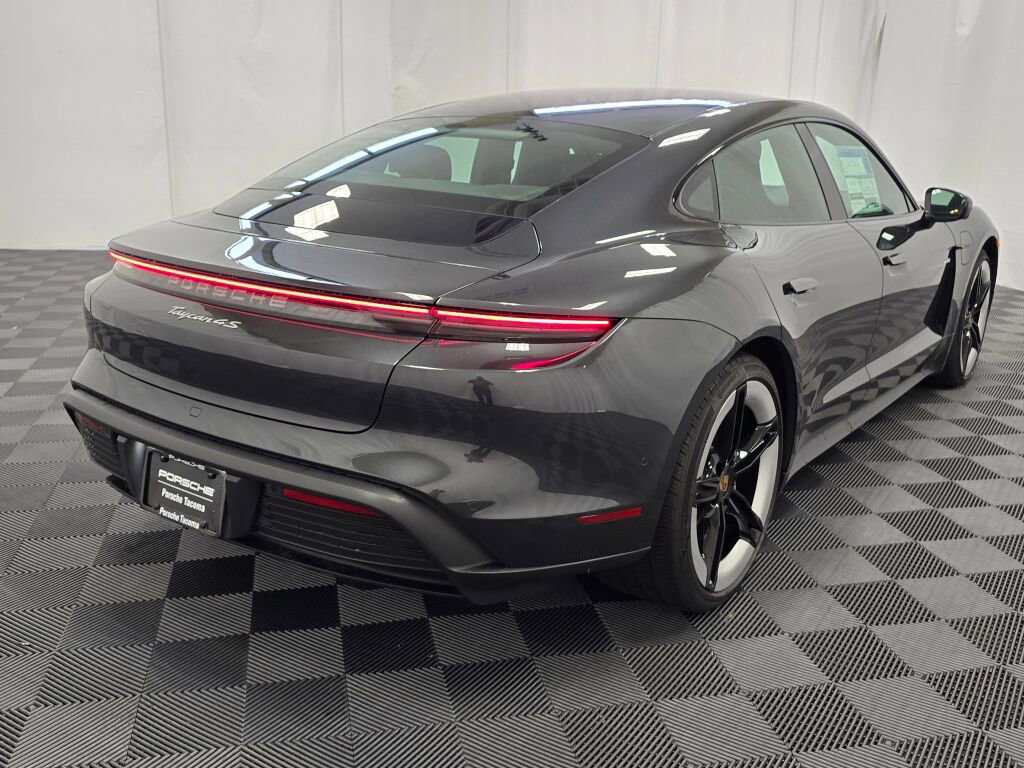 New 2025 Porsche Taycan 4S image 7