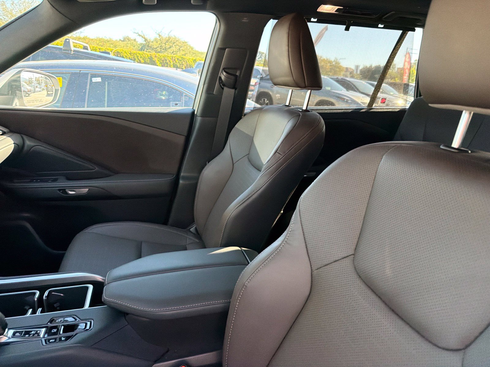 Used 2026 Lexus TX 350 AWD w/ Technology Package image 5