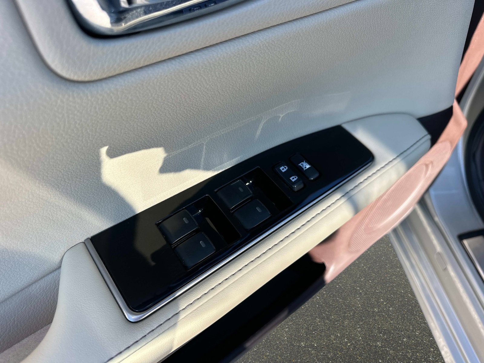 Used 2018 Lexus ES 350 w/ Luxury Package w/Wood Trim image 15