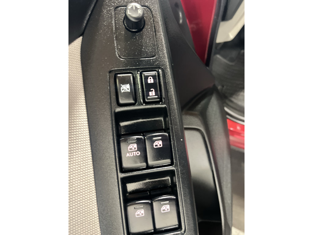 Used 2015 Subaru Forester 2.5i Premium AWD/4WD image 30