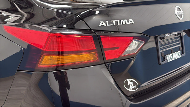 Used 2020 Nissan Altima 2.5 SL FWD image 35