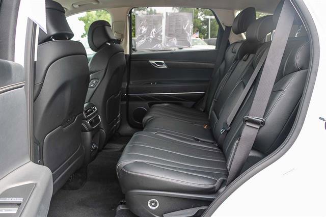 Used 2024 Genesis GV80 3.5T image 21