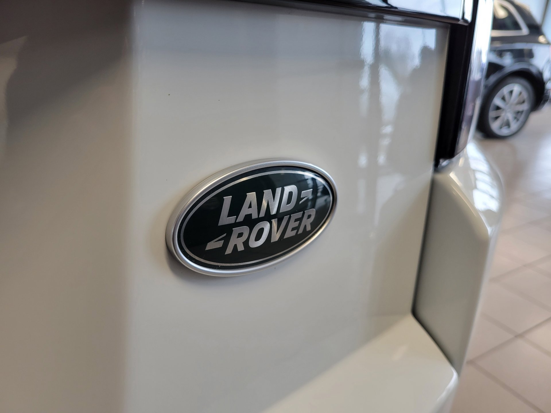 Used 2019 Land Rover Range Rover Evoque HSE Dynamic image 6