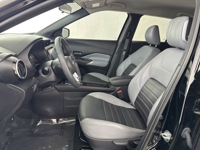 Used 2024 Nissan Kicks SR w/ SR Premium Package image 26
