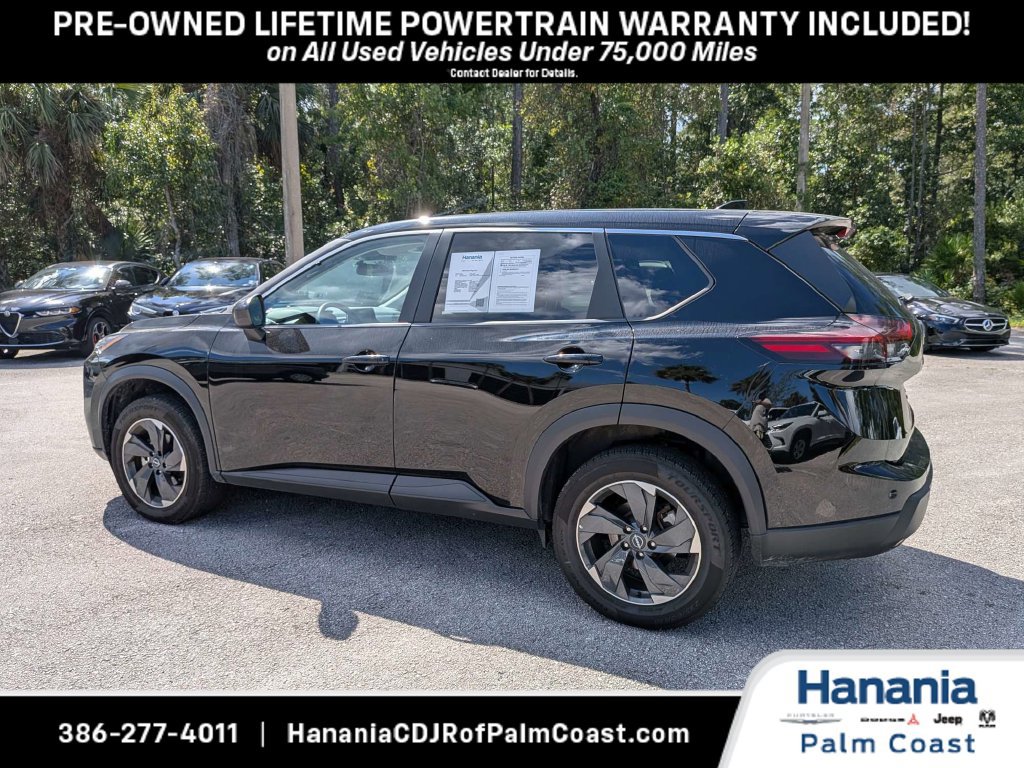 Used 2025 Nissan Rogue SV AWD/4WD image 5