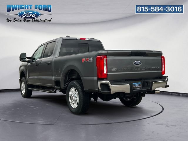 New 2026 Ford F250 XLT w/ FX4 Off-Road Package image 3