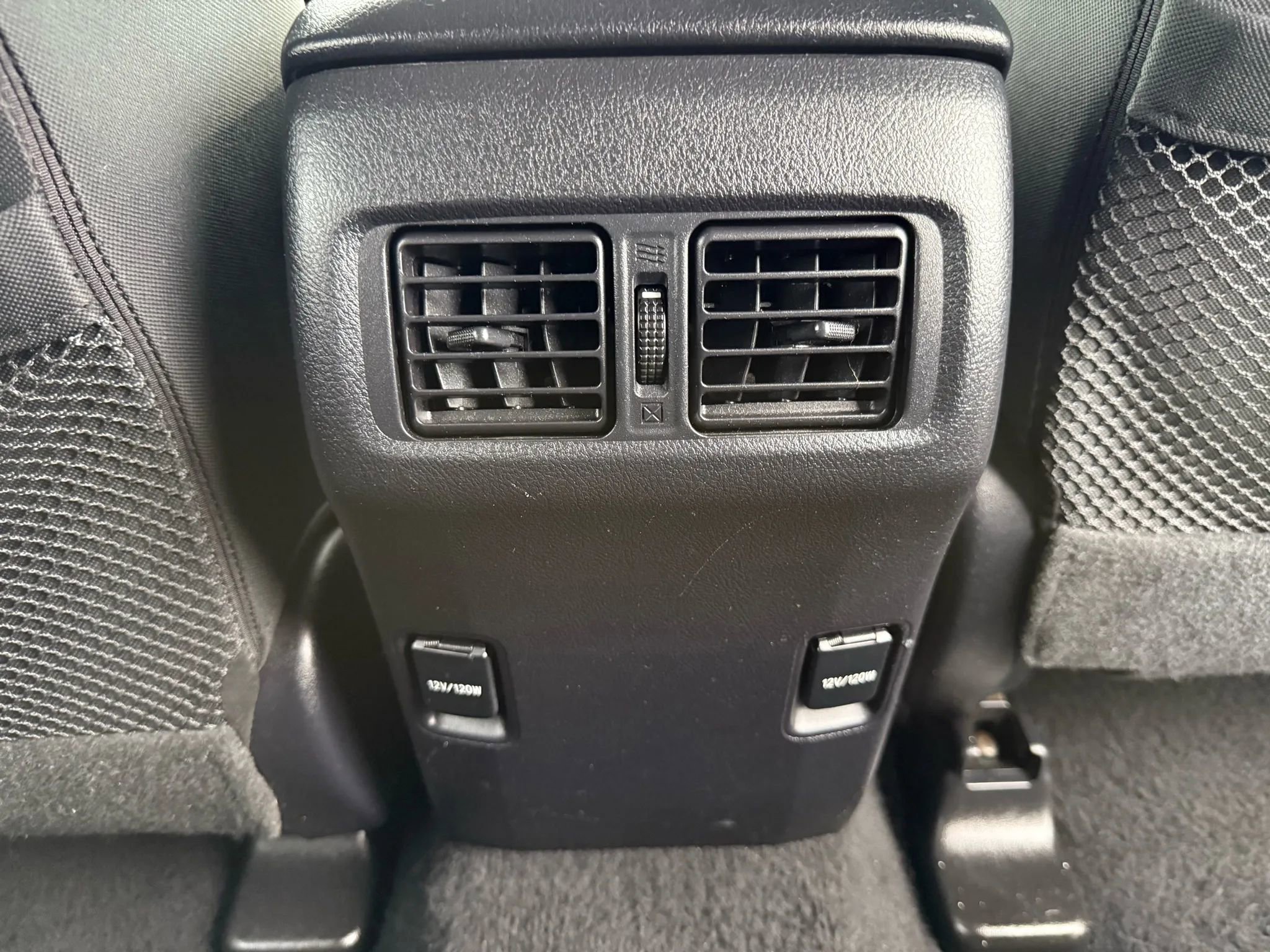 Used 2015 Toyota 4Runner SR5 image 29