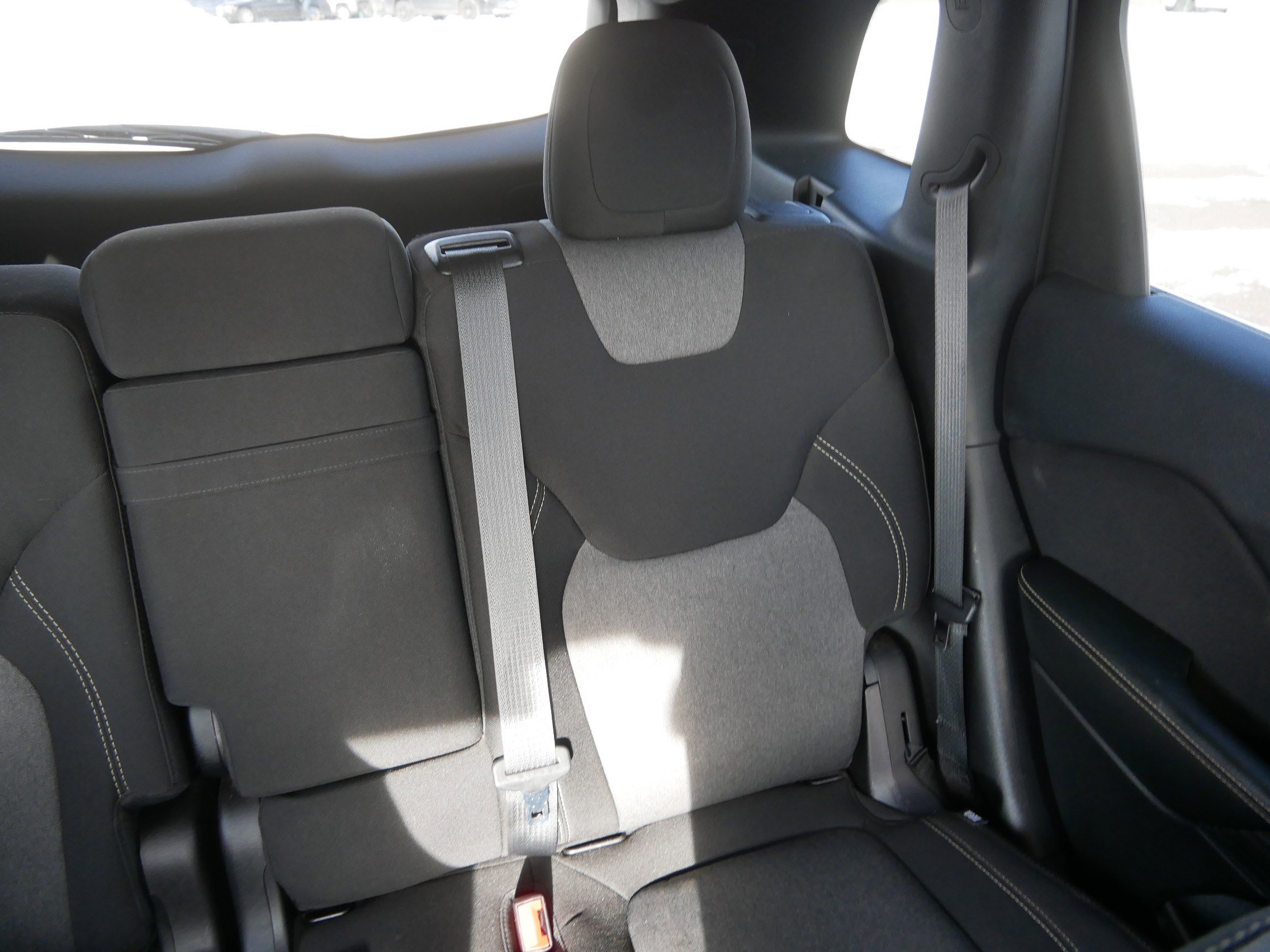 Used 2014 Jeep Cherokee Latitude w/ Cold Weather Group image 14