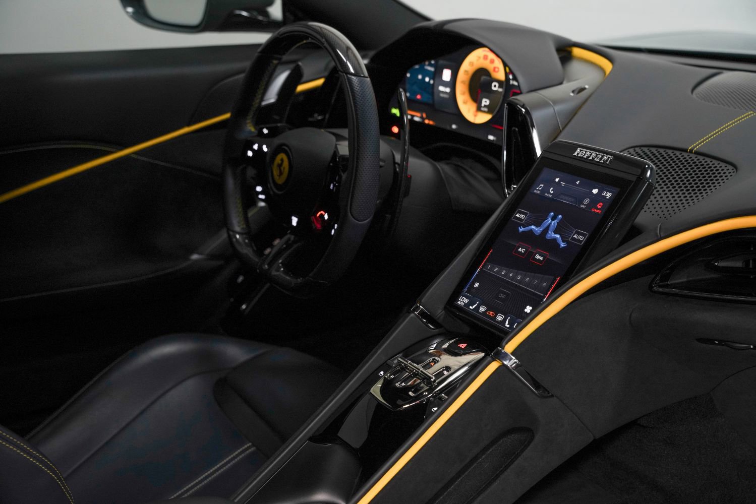 Used 2022 Ferrari Roma image 30