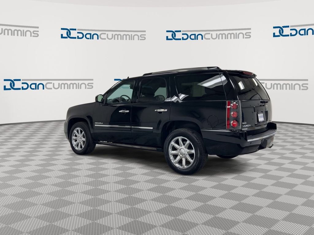 Used 2011 GMC Yukon Denali image 6