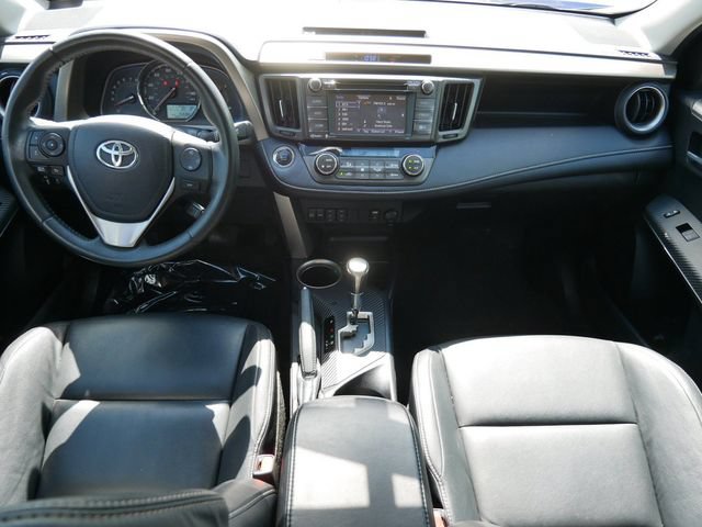 Used 2015 Toyota RAV4 Limited AWD/4WD image 12