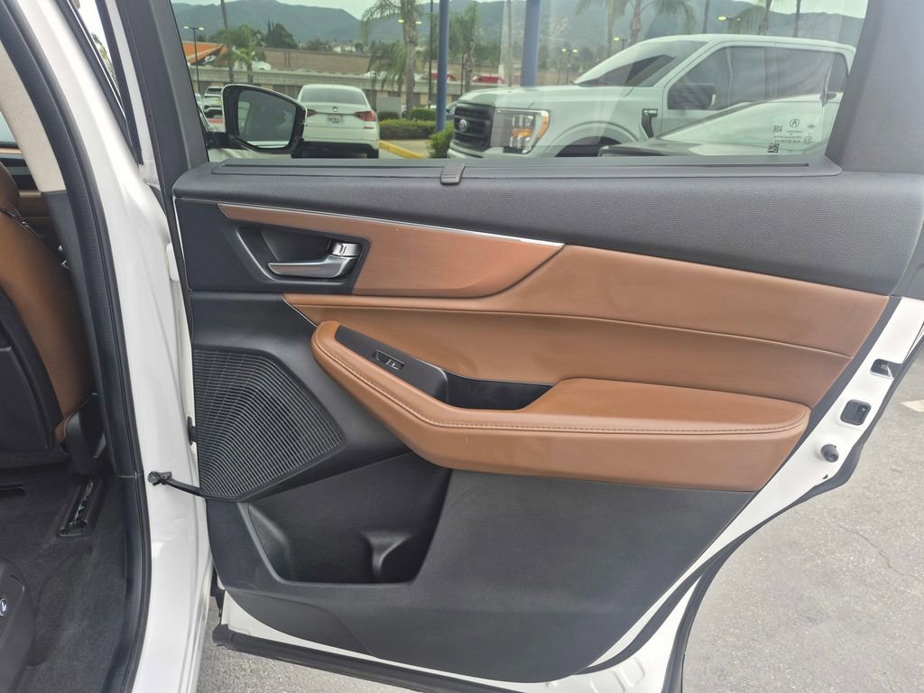 Used 2024 Acura MDX SH-AWD w/ Technology Package image 22