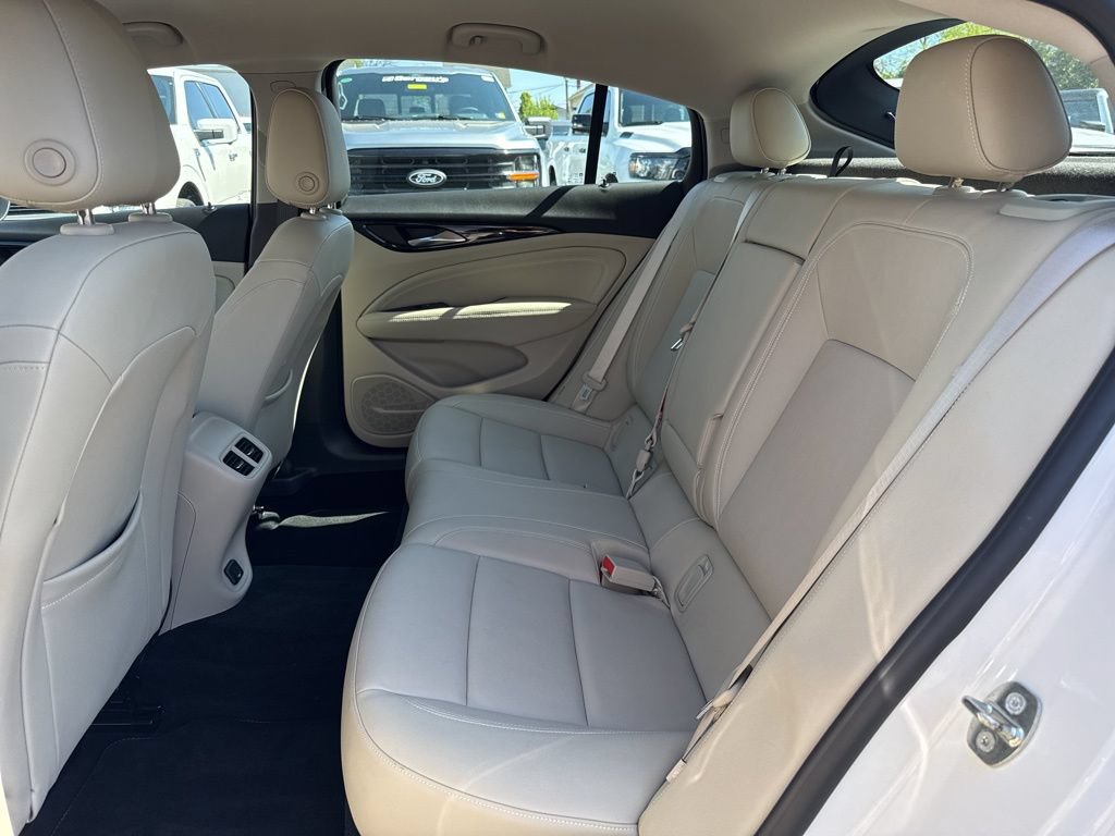 Used 2018 Buick Regal Essence w/ Sights and Sounds Package FWD image 13