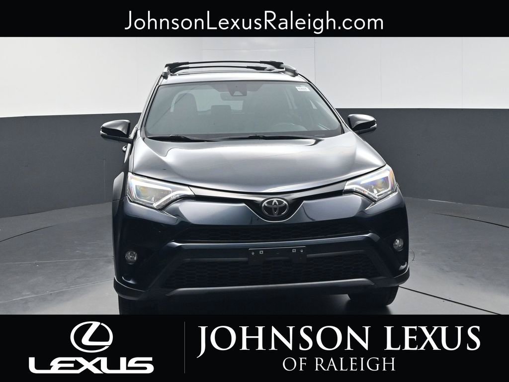 Used 2017 Toyota RAV4 SE FWD image 4