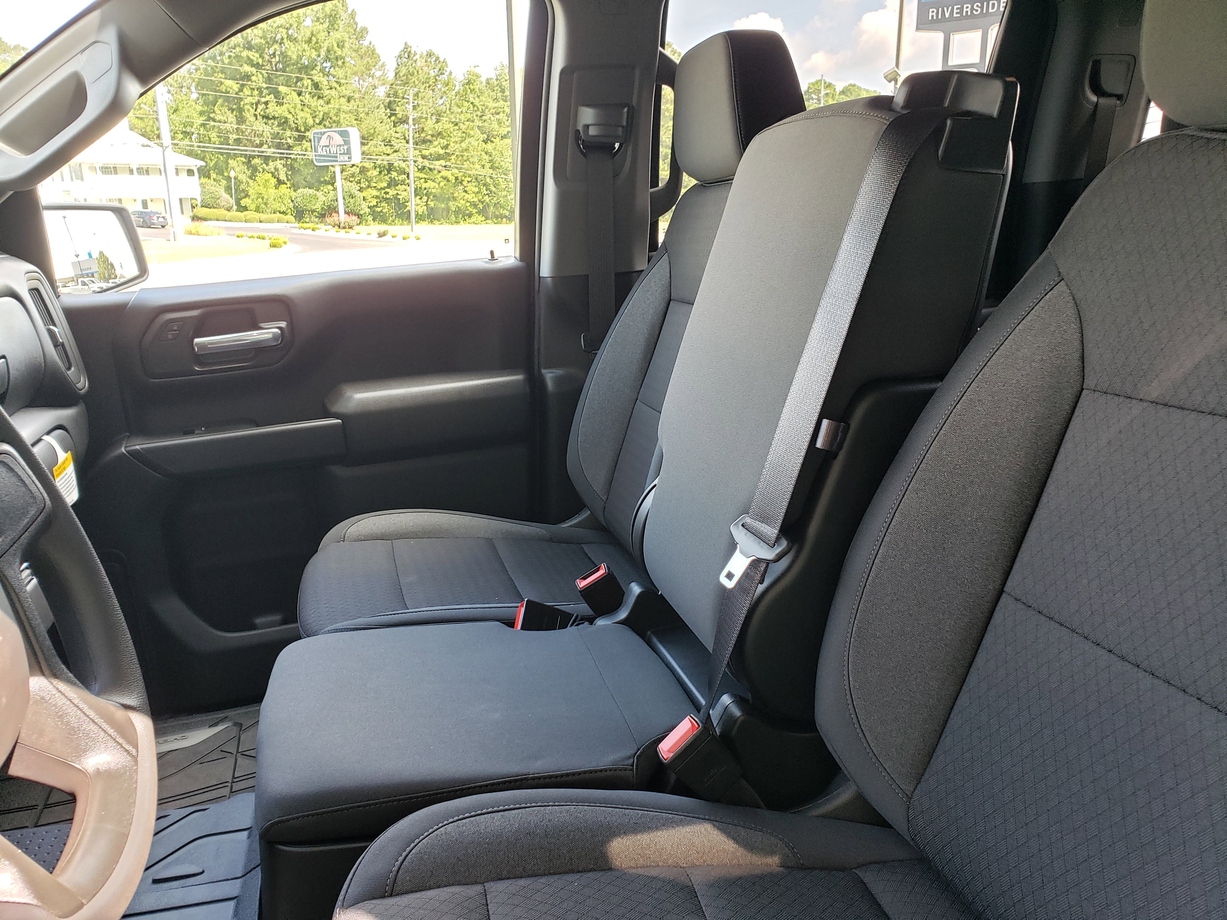 New 2025 Chevrolet Silverado 1500 Custom w/ LPO, Dark Essentials Package image 22