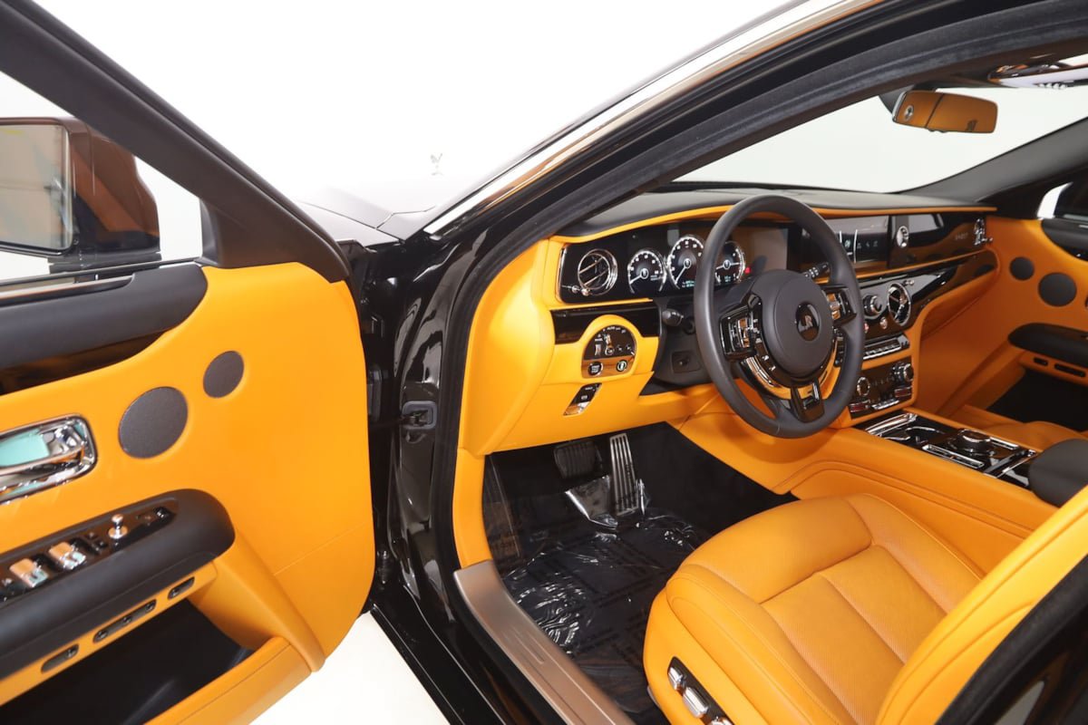 Used 2023 Rolls-Royce Ghost AWD/4WD image 74