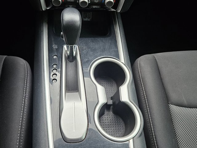 Used 2020 Nissan Pathfinder SV image 12