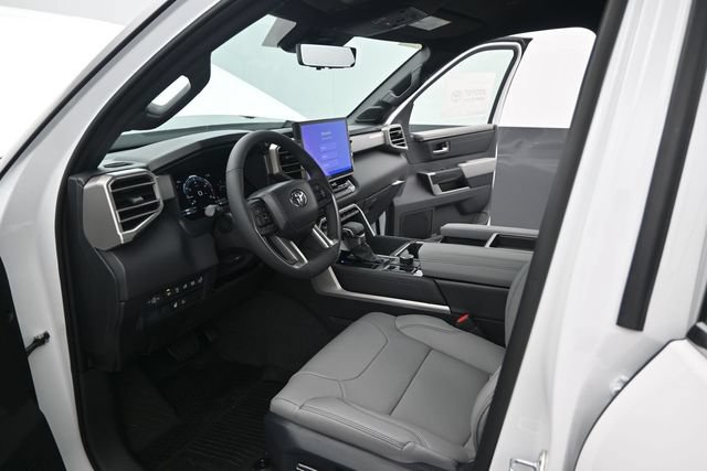 New 2026 Toyota Tundra Limited AWD/4WD image 4
