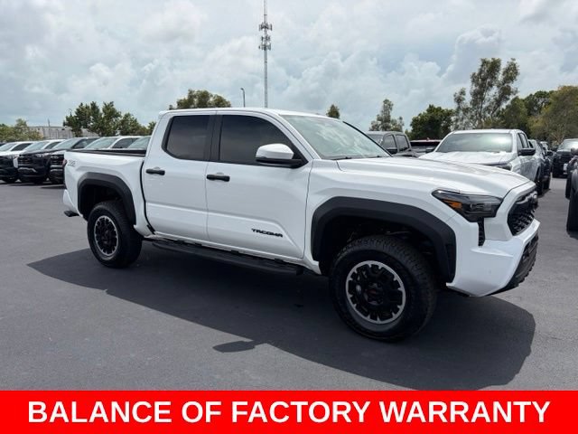 Used 2025 Toyota Tacoma TRD Off-Road w/ TRD Off Road Upgrade Package AWD/4WD image 1