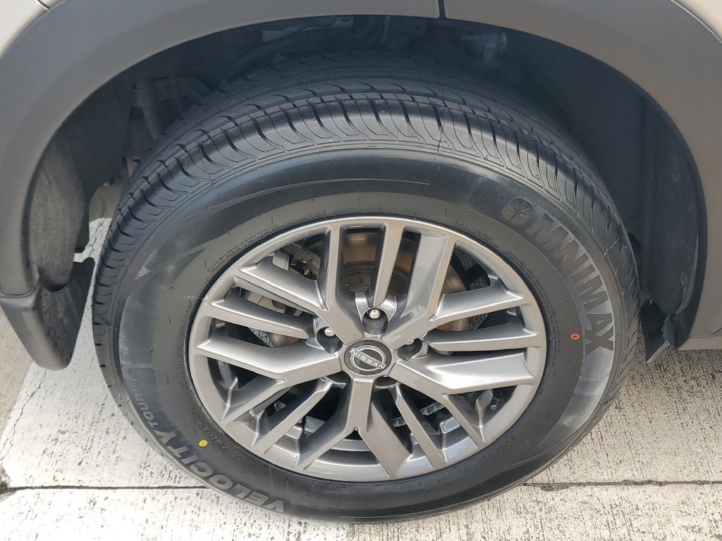 Certified 2024 Nissan Rogue S FWD image 7