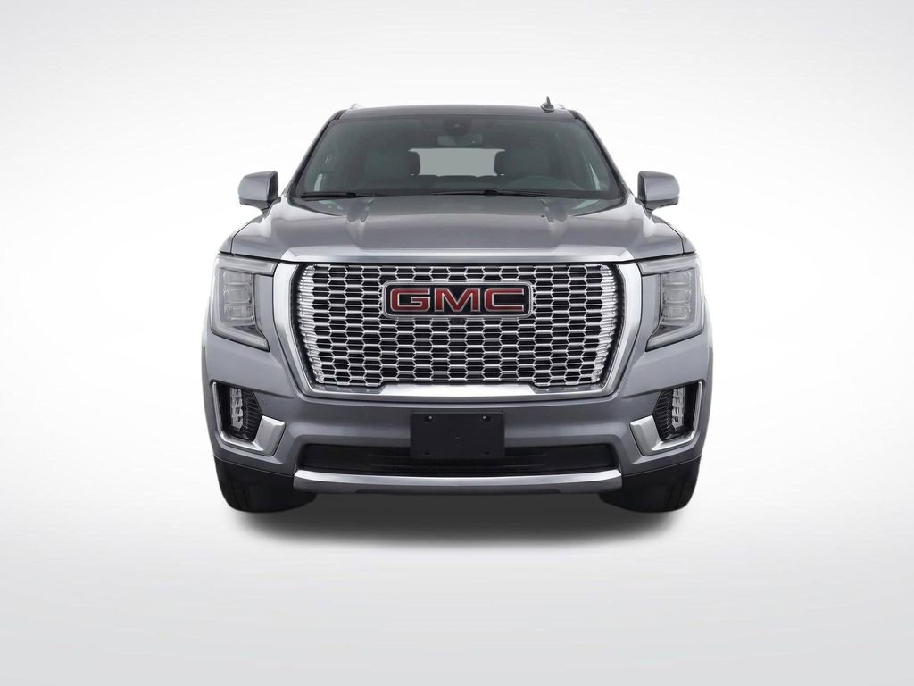 Used 2022 GMC Yukon Denali w/ Denali Premium Package AWD/4WD image 6