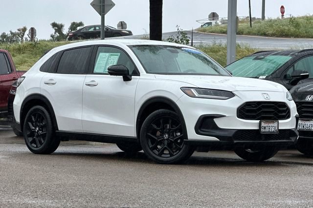 Used 2024 Honda HR-V Sport image 3