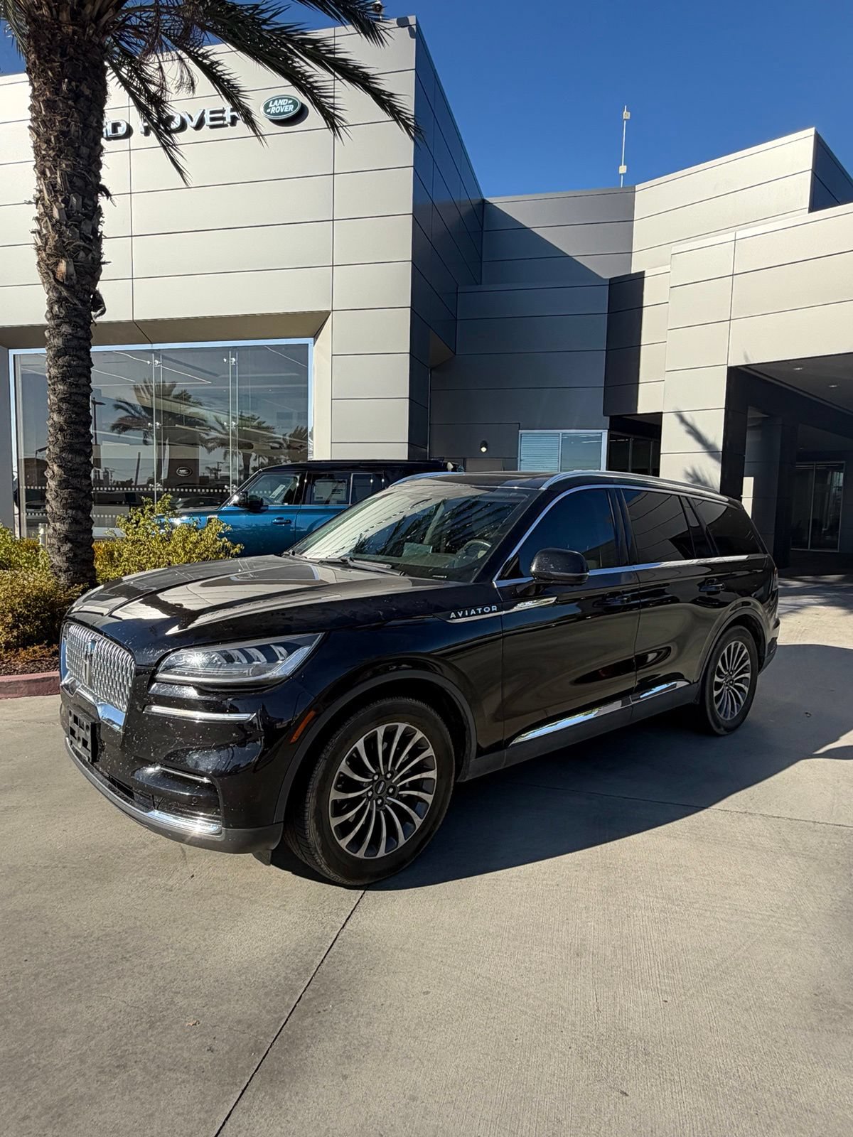 Used 2022 Lincoln Aviator Reserve w/ Elements Package Plus RWD image 1