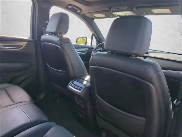 Used 2023 Cadillac XT6 Luxury image 19