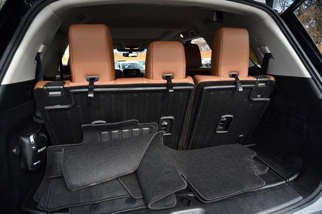 Certified 2024 Nissan Pathfinder Platinum w/ Cargo Package image 31