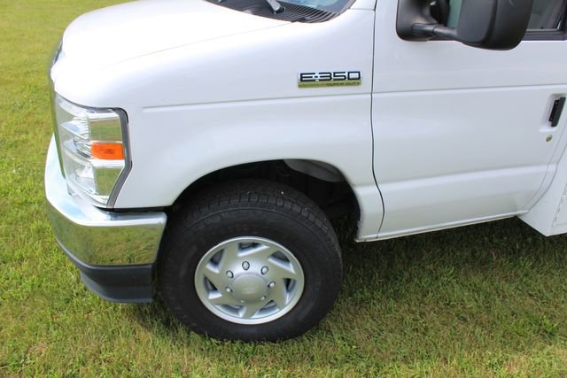 Used 2022 Ford E-350 and Econoline 350 Super Duty w/ Power Windows & Locks Group image 20