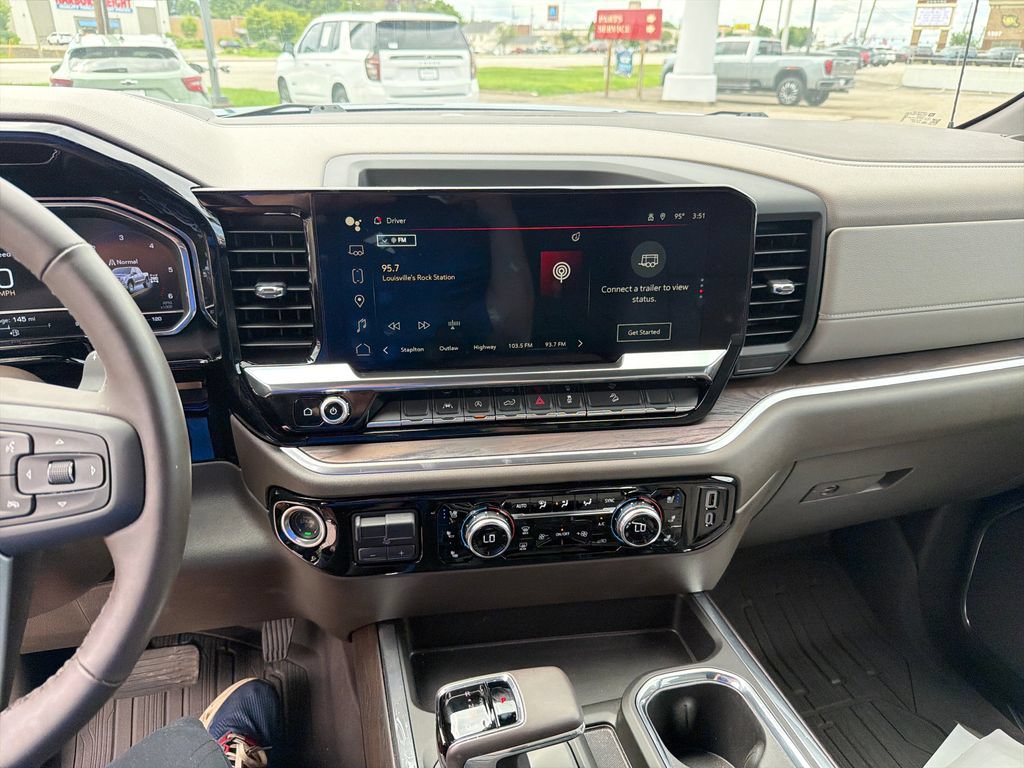 Used 2024 GMC Sierra 1500 SLT AWD/4WD image 20