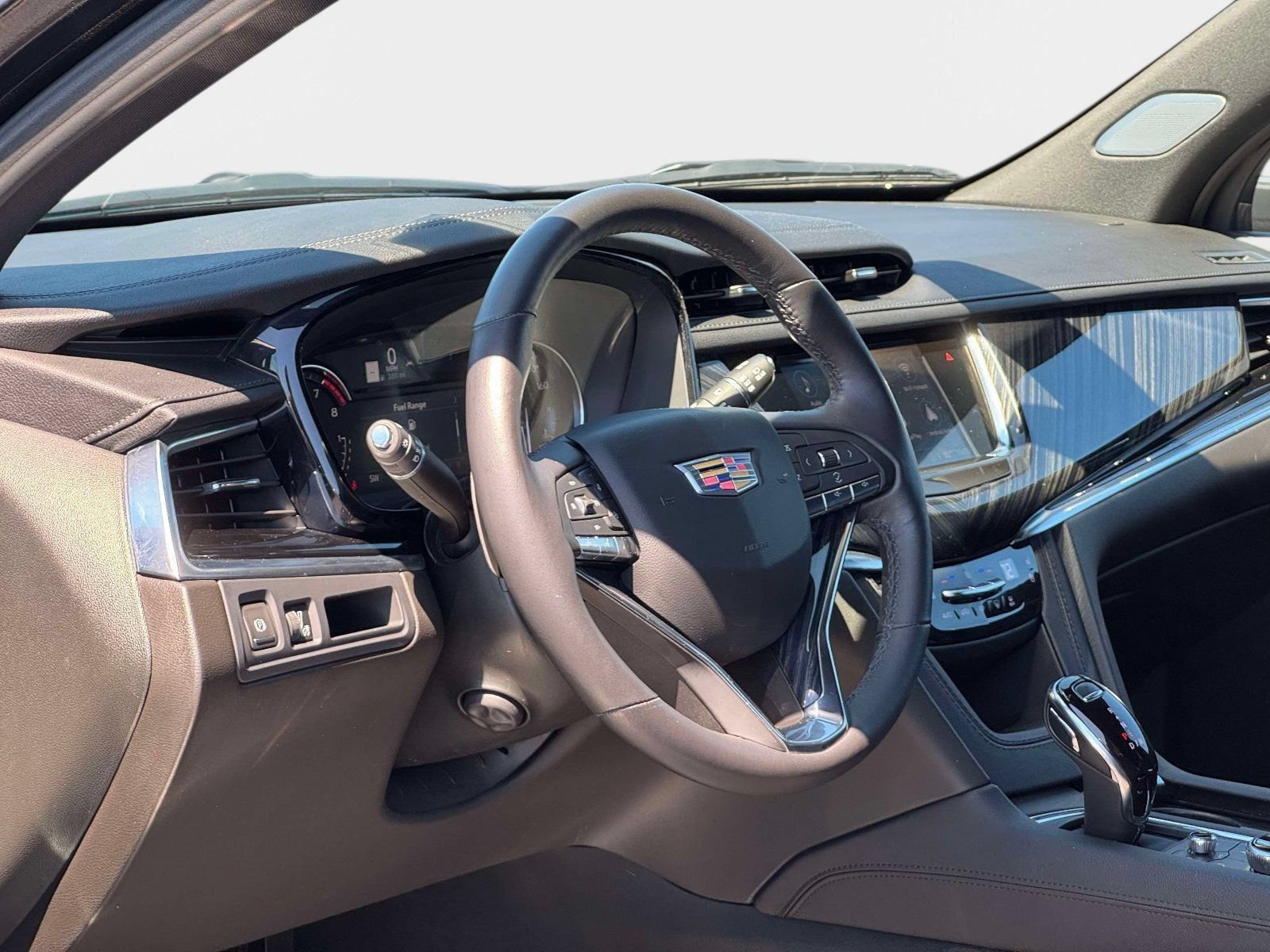 Used 2024 Cadillac XT6 Premium Luxury AWD/4WD image 13