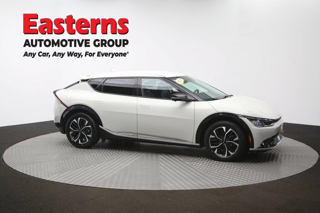 Used 2022 Kia EV6 Wind w/ Wind Technology Package AWD/4WD image 45