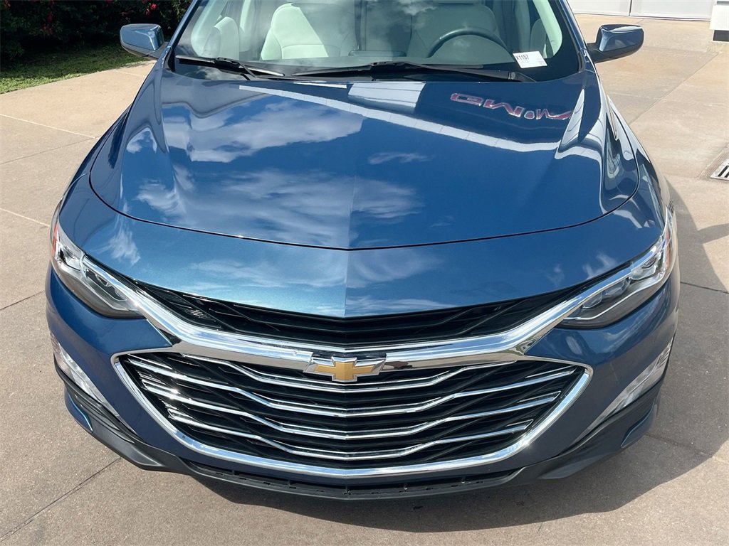 Certified 2024 Chevrolet Malibu LT image 3
