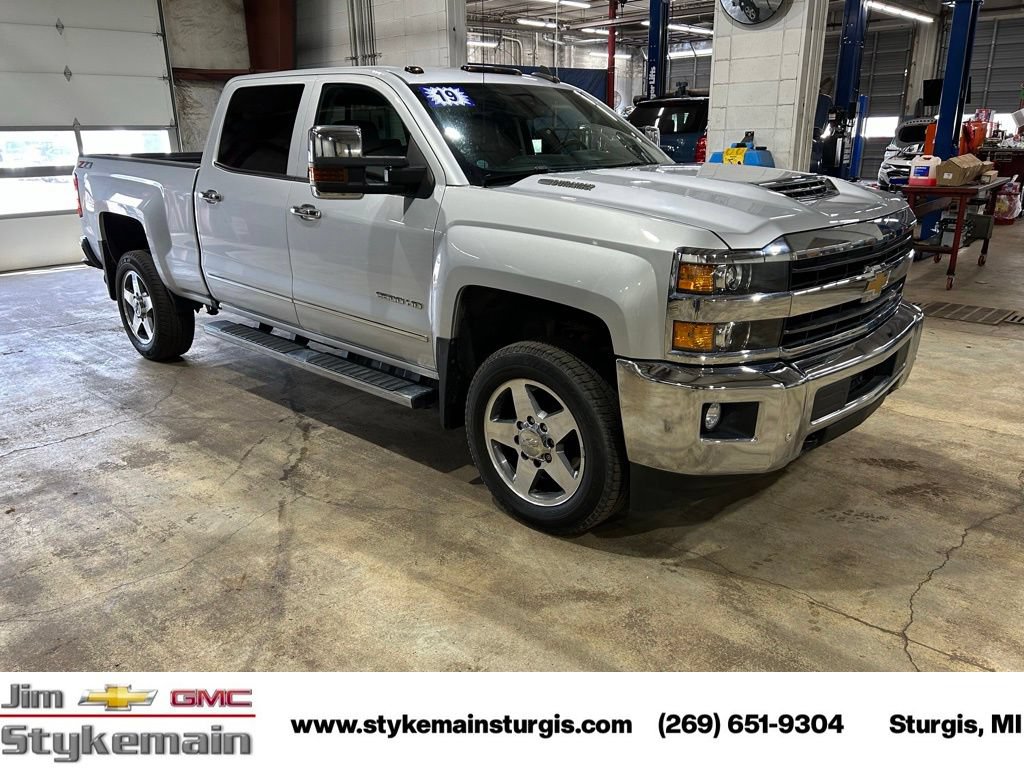 Used 2019 Chevrolet Silverado 2500 LTZ w/ LTZ Plus Package AWD/4WD image 13