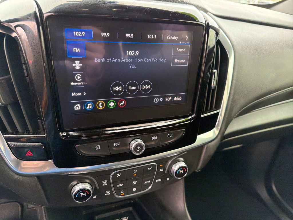 Used 2023 Chevrolet Traverse LT image 22