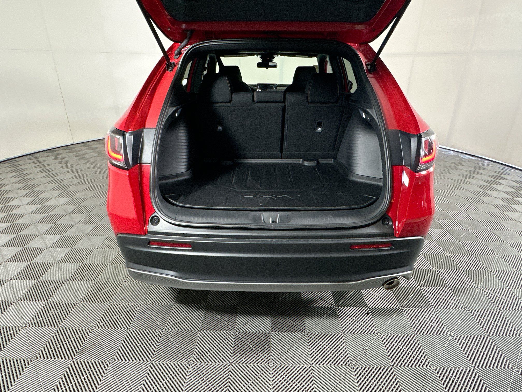 Used 2026 Honda HR-V Sport image 31