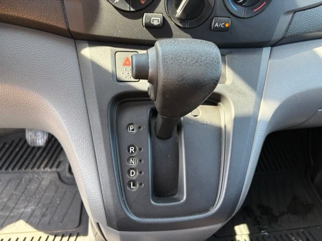 Used 2015 Nissan NV200 SV w/ Technology Package FWD image 20