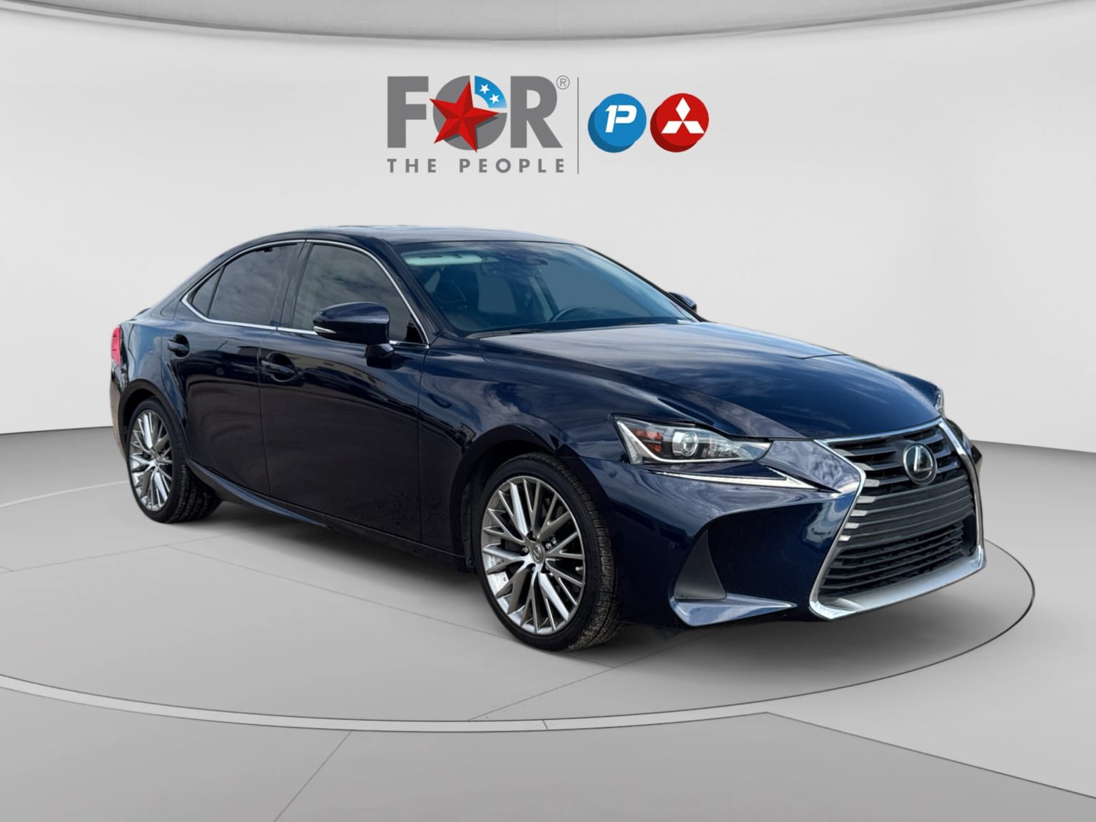 Used 2018 Lexus IS 300 w/ Comfort Package RWD image 7