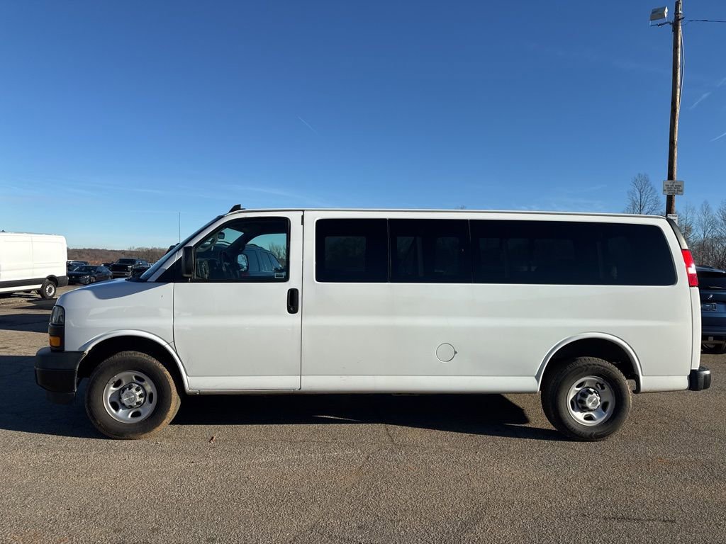 Used 2023 Chevrolet Express 3500 LS image 2