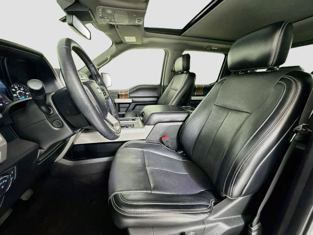 Used 2018 Ford F150 Lariat w/ Equipment Group 502A Luxury AWD/4WD image 11