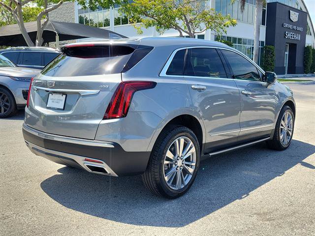 Certified 2023 Cadillac XT5 Premium Luxury FWD image 4