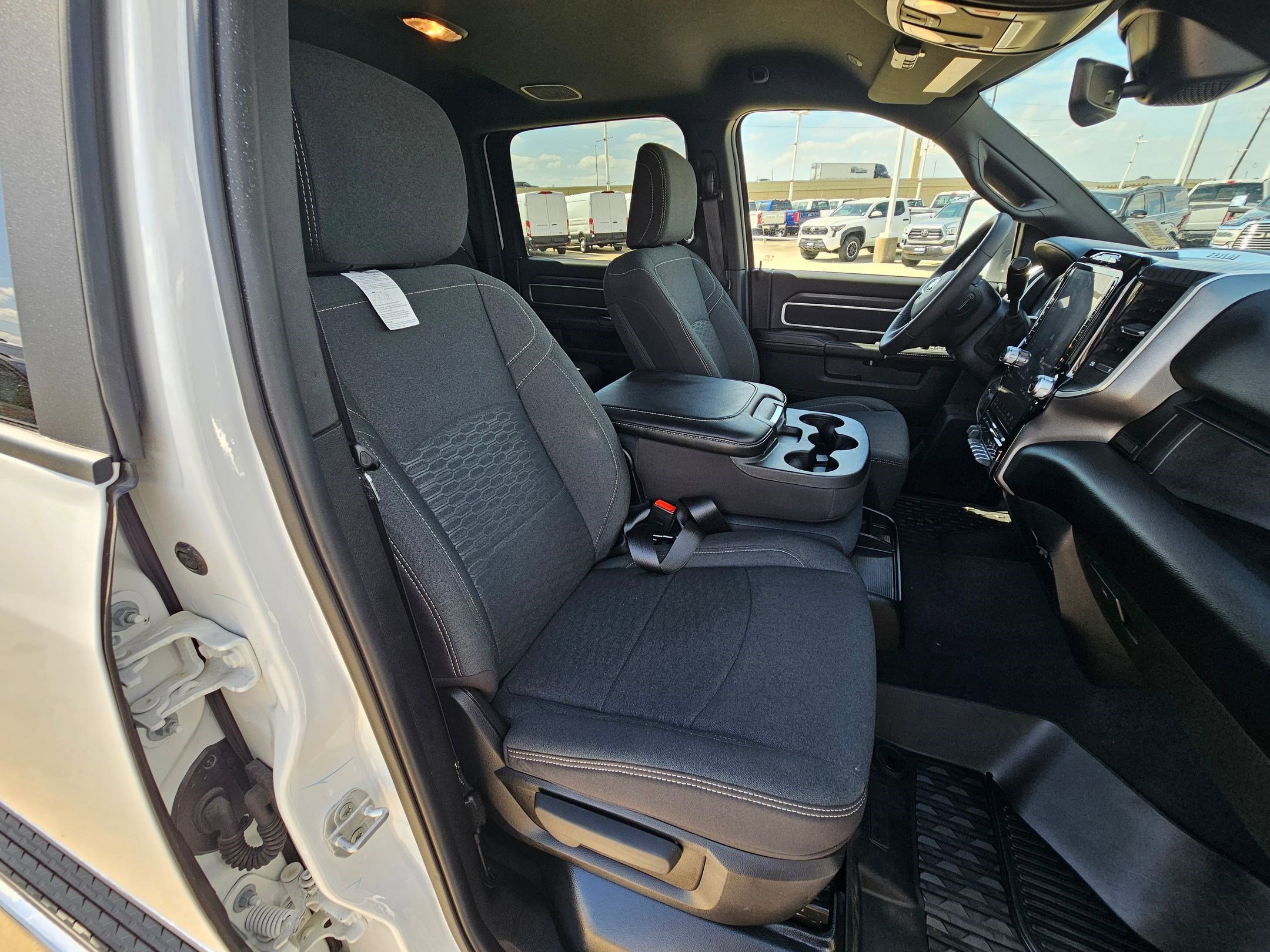 Used 2025 RAM 2500 Lone Star AWD/4WD image 31