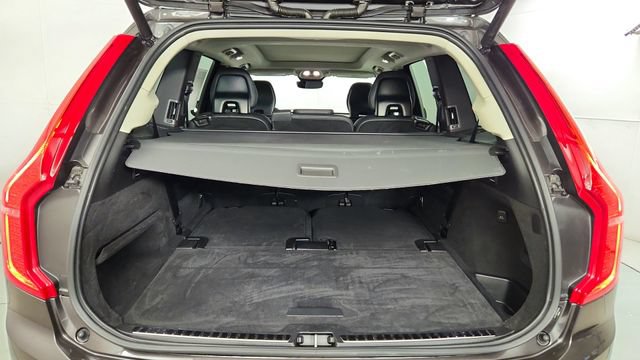 Certified 2023 Volvo XC90 B5 Plus w/ Protection Package Premier AWD/4WD image 42